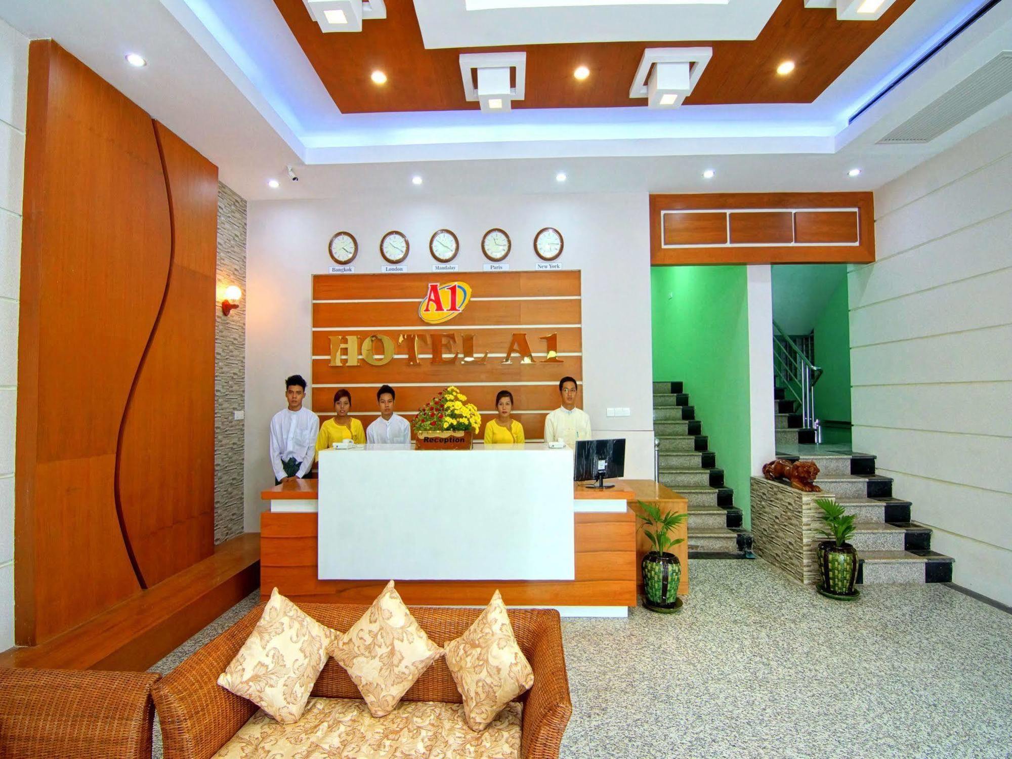 Hotel A1 Mandalay Exteriér fotografie