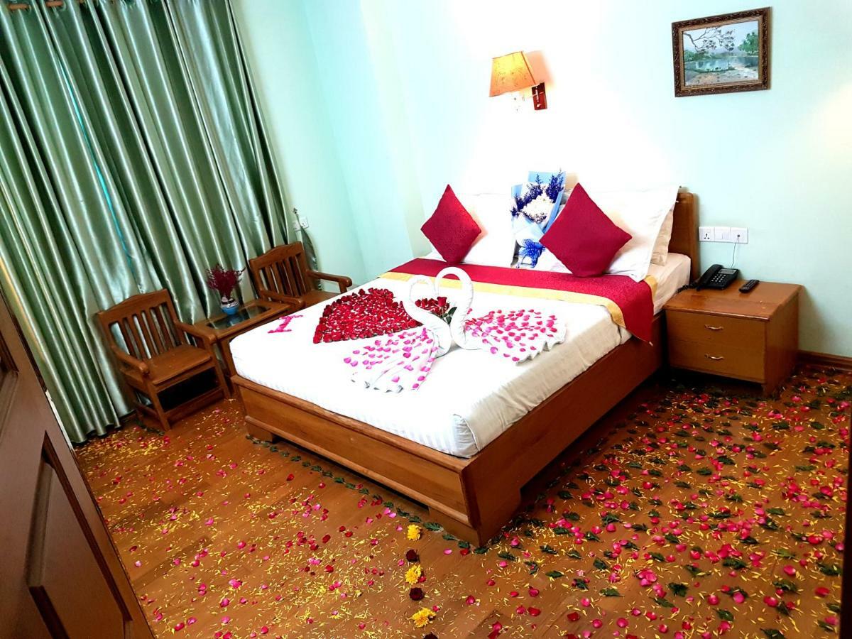 Hotel A1 Mandalay Exteriér fotografie